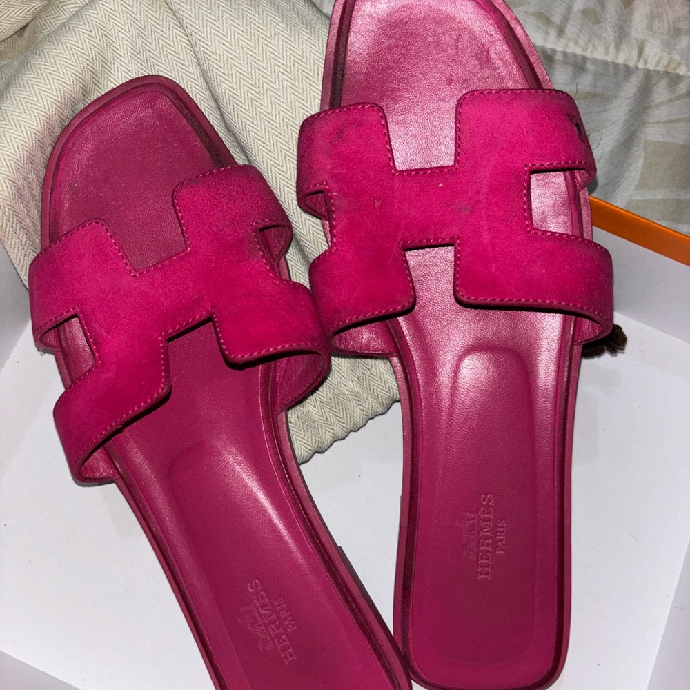 Hermes Fuchsia Women's Sandals